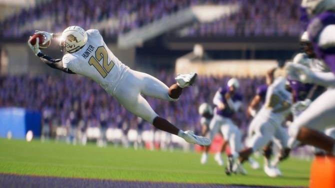 EA SPORTS College Football 25 